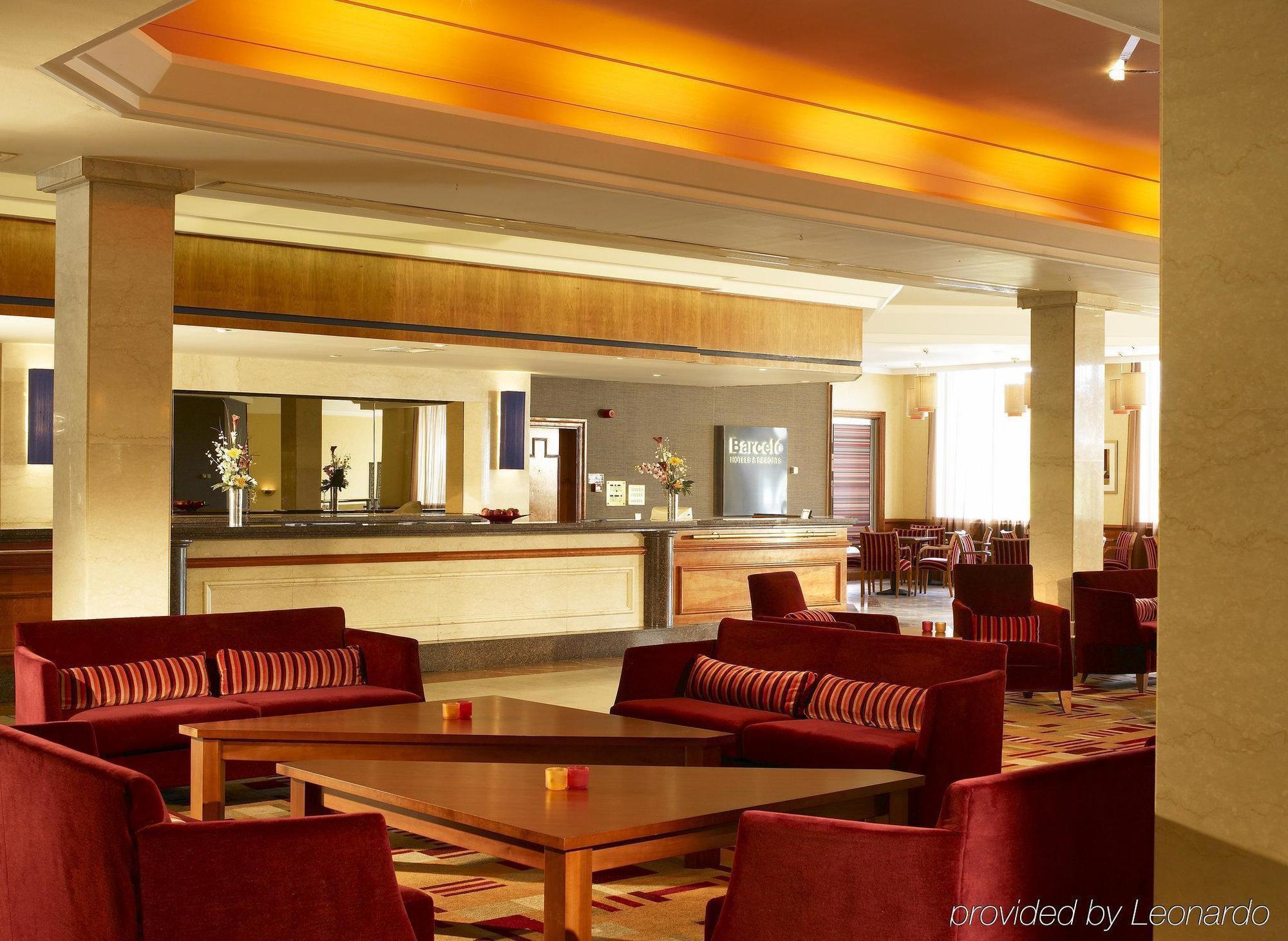 Mercure Daventry Court Hotel Interior photo